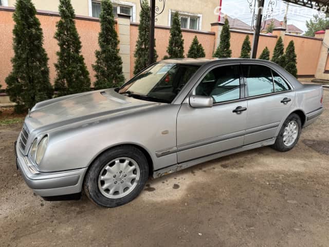 Mercedes-Benz E-Класс II (W210, S210) 230 2.3 AT