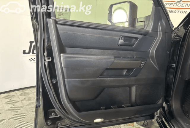 Toyota Sequoia III 3.5hyb AT 4WD