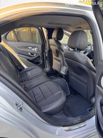 Mercedes-Benz E-Класс V (W213, S213, C238) 300 2.0 AT 4WD