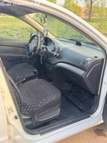 Daewoo Nexia I Рестайлинг 1.5 MT