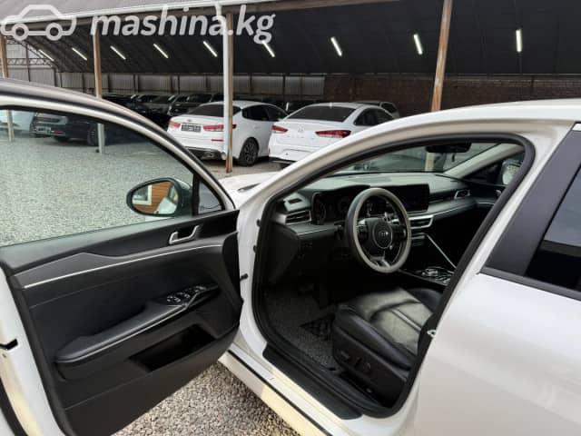 Kia K5 III LPi 2.0 AT