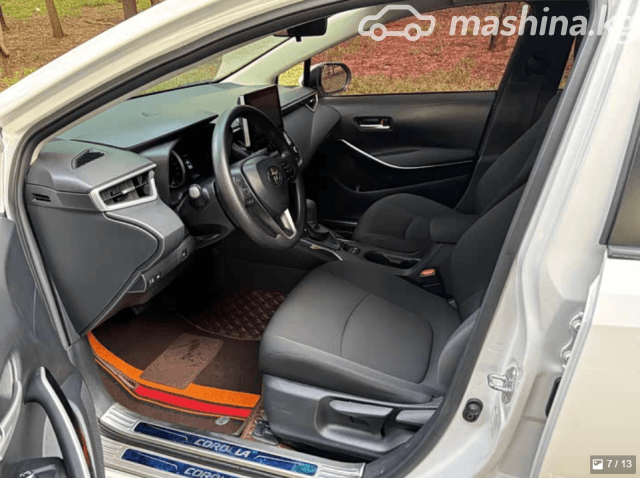 Toyota Corolla XII (E210) Sporty 1.8hyb CVT
