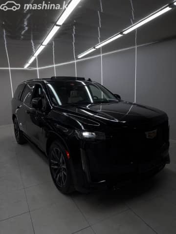 Cadillac Escalade V 6.2 AT 4WD