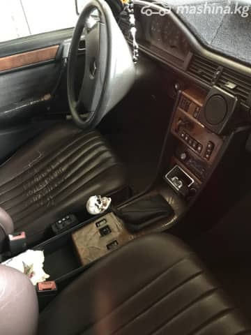 Mercedes-Benz W124 230 2.3 MT