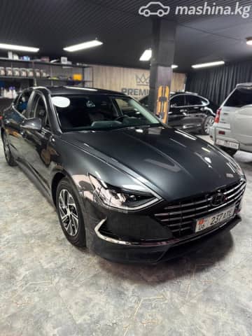 Hyundai Sonata VIII (DN8) 2.0hyb AT