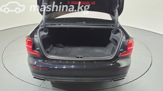 Volvo S60 II Рестайлинг 2.0 AT
