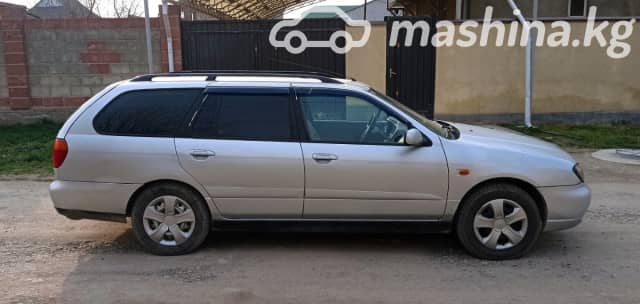 Nissan Primera II (P11) Рестайлинг 1.8 MT