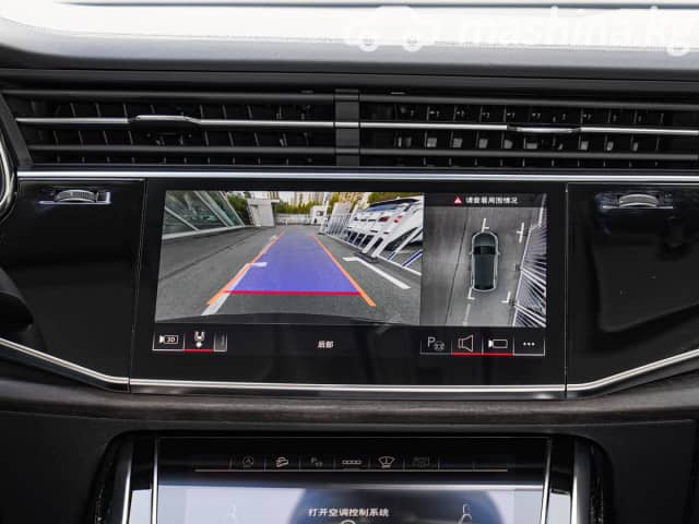 Audi Q8 I (4M) Рестайлинг 55 TFSI 3.0 AT 4WD