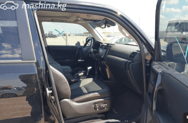 Toyota 4Runner V Рестайлинг 4.0 AT 4WD