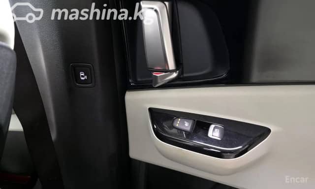 Kia Carnival IV 3.5 AT