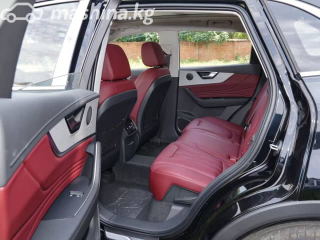Hongqi HS5 I Рестайлинг 2.0 AT 4WD