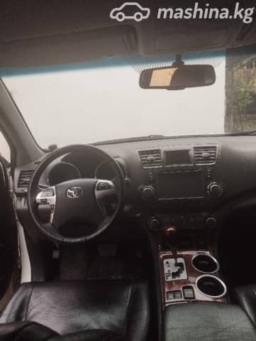 Toyota Highlander II (U40) Рестайлинг 3.5 AT 4WD