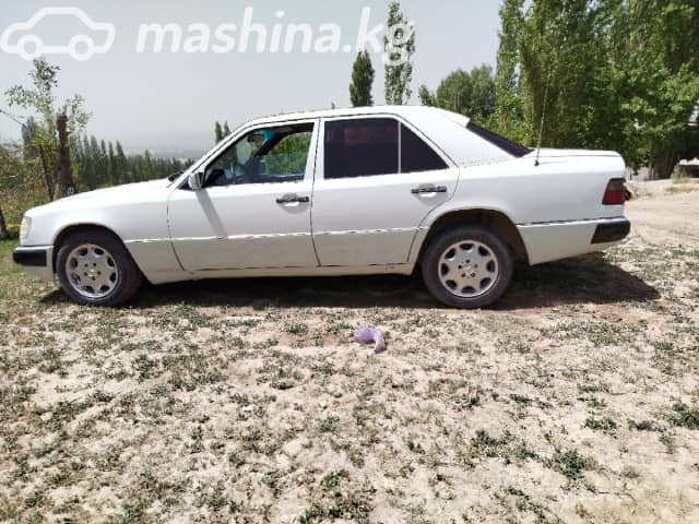 Mercedes-Benz W124 200 2.0d MT