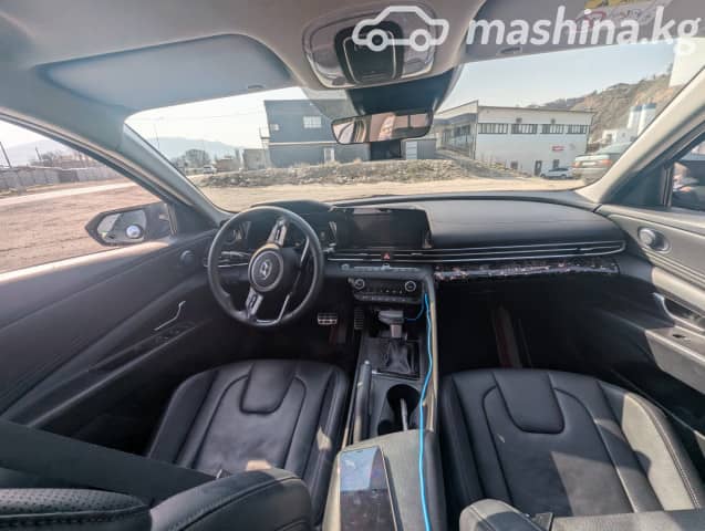 Hyundai Avante VII 1.6 CVT