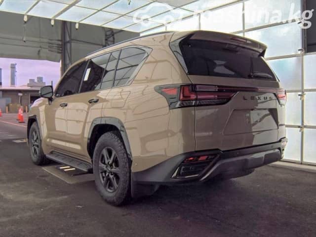 Lexus LX IV 700h 3.5hyb AT 4WD