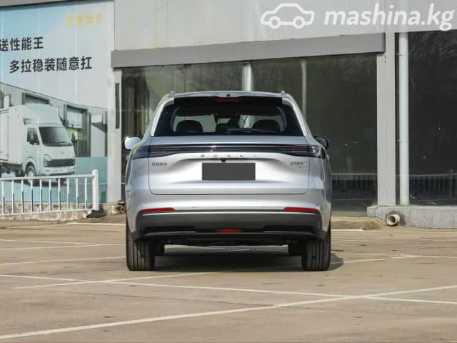 Geely Galaxy Starship 7 19.09 kWh 1.5hyb AT