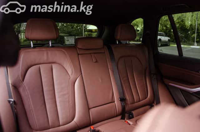 BMW X5 IV (G05/G18) 40i 3.0 AT 4WD