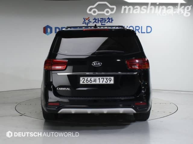 Kia Carnival III 2.2d AT
