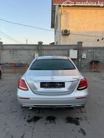 Mercedes-Benz E-Класс V (W213, S213, C238) 300 2.0 AT 4WD