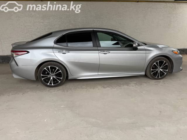 Toyota Camry VIII (XV70) 2.5 AT