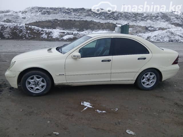 Mercedes-Benz C-Класс II (W203) 200 2.2d MT