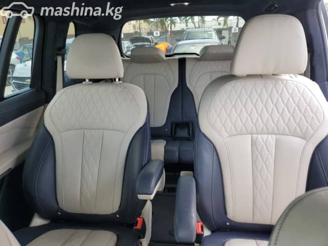BMW X7 I (G07) 40i 3.0 AT 4WD