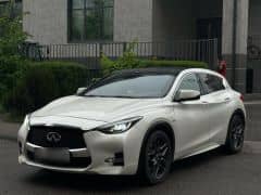 Infiniti Q30 2.0 AMT