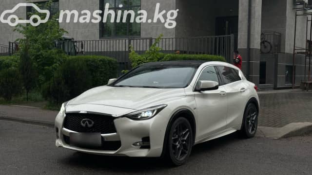 Infiniti Q30 2.0 AMT