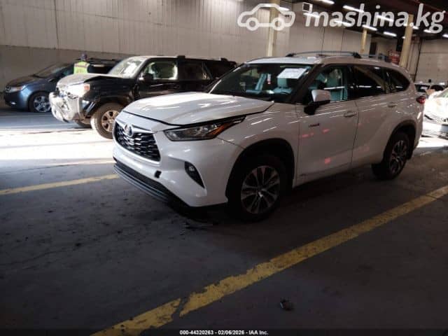 Toyota Highlander IV (U70) 2.5hyb AT 4WD