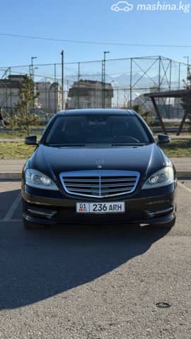 Mercedes-Benz S-Класс V (W221) Рестайлинг 500 5.5 AT 4WD