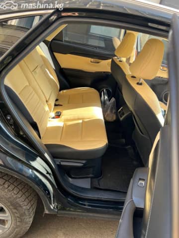 Lexus NX I Рестайлинг 300 2.0 AT