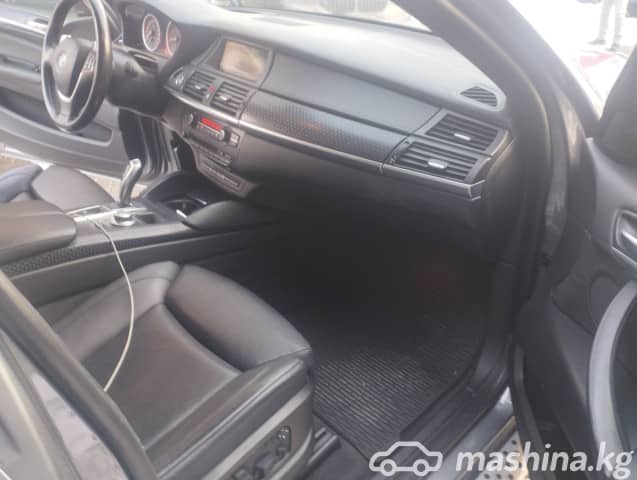BMW X6 M I (E71) 4.4 AT 4WD