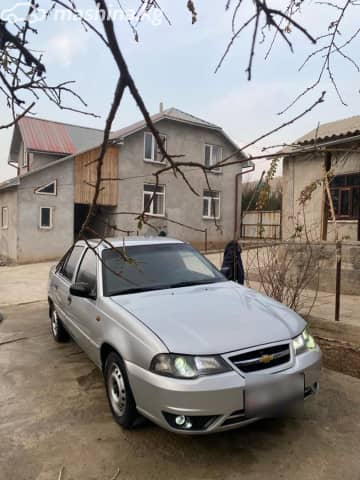 Daewoo Nexia I Рестайлинг 1.5 MT