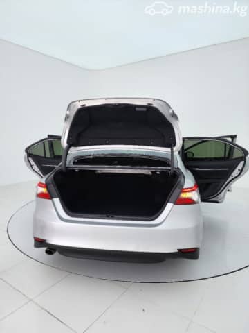 Toyota Camry (Japan) XV70 рестайлинг 2.5hyb AT
