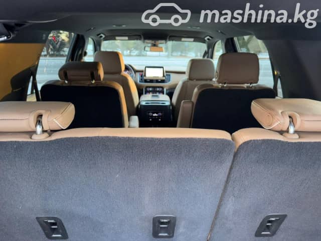 Chevrolet Tahoe V 5.3 AT 4WD