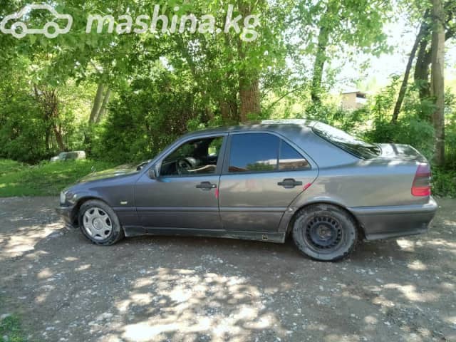 Mercedes-Benz C-Класс I (W202) Рестайлинг 180 1.8 MT