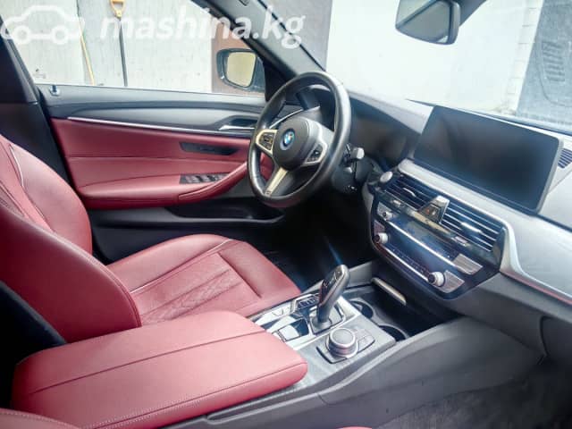 BMW 5 серии VII (G30/G31) Рестайлинг 530e 2.0hyb AT