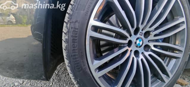 BMW 7 серии VI (G11/G12) 750Li xDrive 4.4 AT 4WD