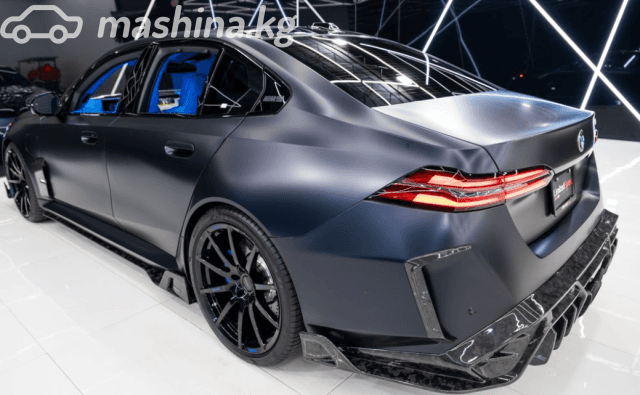 BMW M5 VII (G90) 4.4hyb AT 4WD