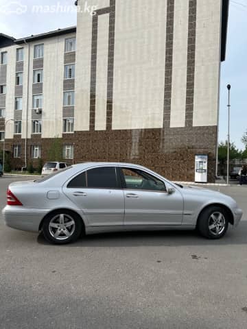 Mercedes-Benz C-Класс II (W203) 200 2.0 AT