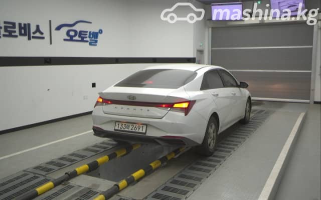 Hyundai Avante VII 1.6 CVT