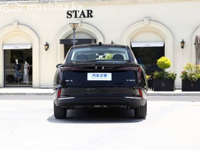 Hongqi E-QM5 54 kWh Electro AT