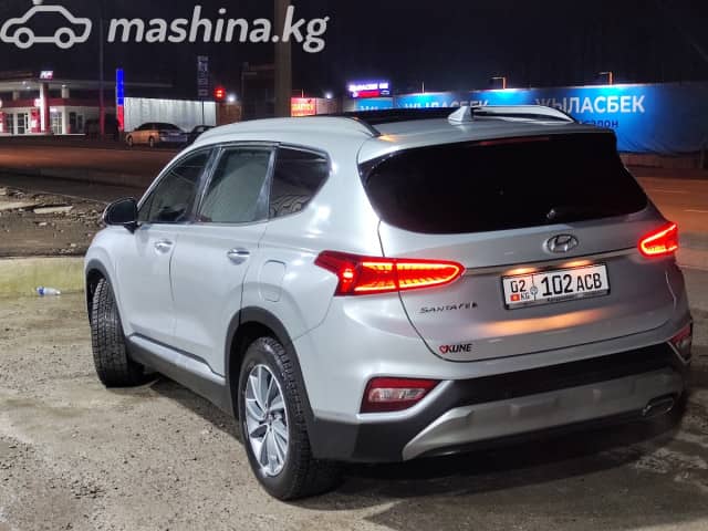 Hyundai Santa Fe IV 2.4 AT