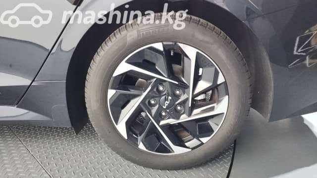 Kia K5 III Рестайлинг 2.0hyb AT