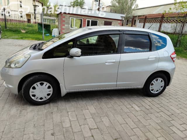 Honda Fit II 1.3 CVT