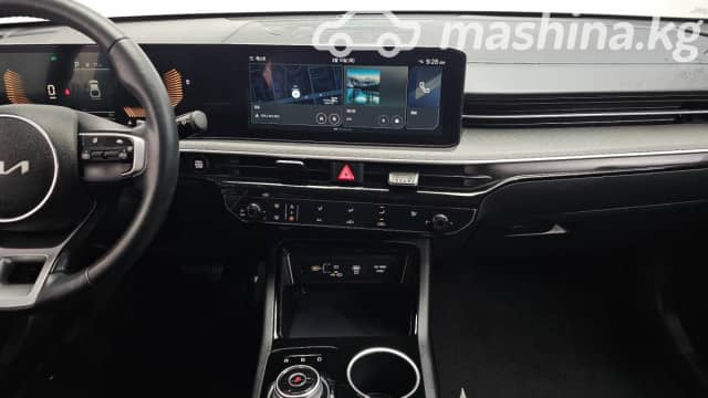 Kia K5 III Рестайлинг LPi 2.0 AT