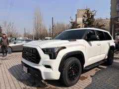 Toyota Sequoia III 3.5hyb AT 4WD