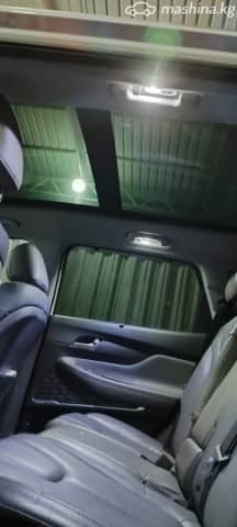 Hyundai Santa Fe IV 2.4 AT