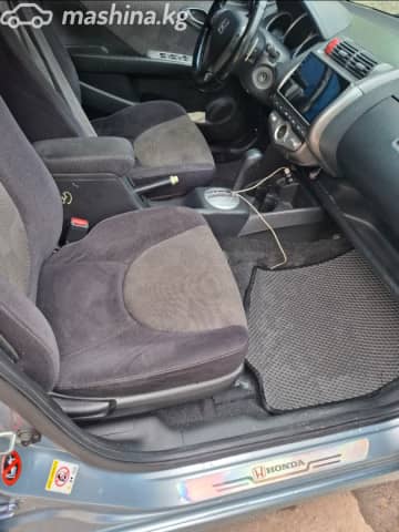 Honda Jazz I Рестайлинг 1.4 CVT