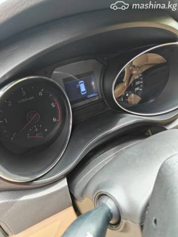 Kia Carnival III 2.2d AT